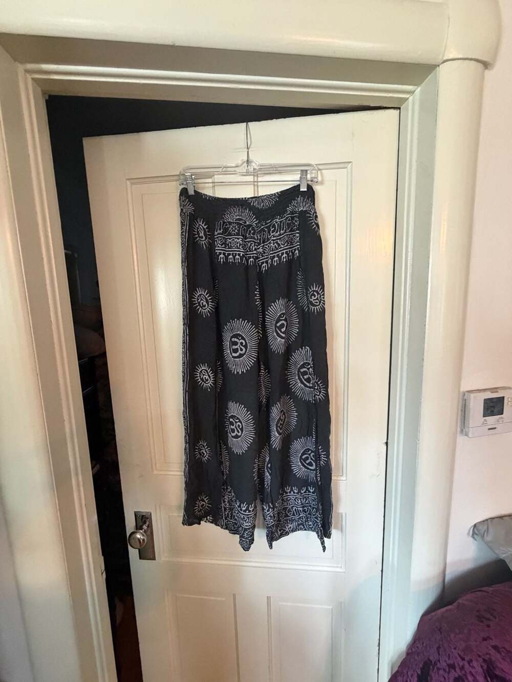 Earthbound Trading Co Black and White Om Sunburst Print Wide Leg Boho Pants Size